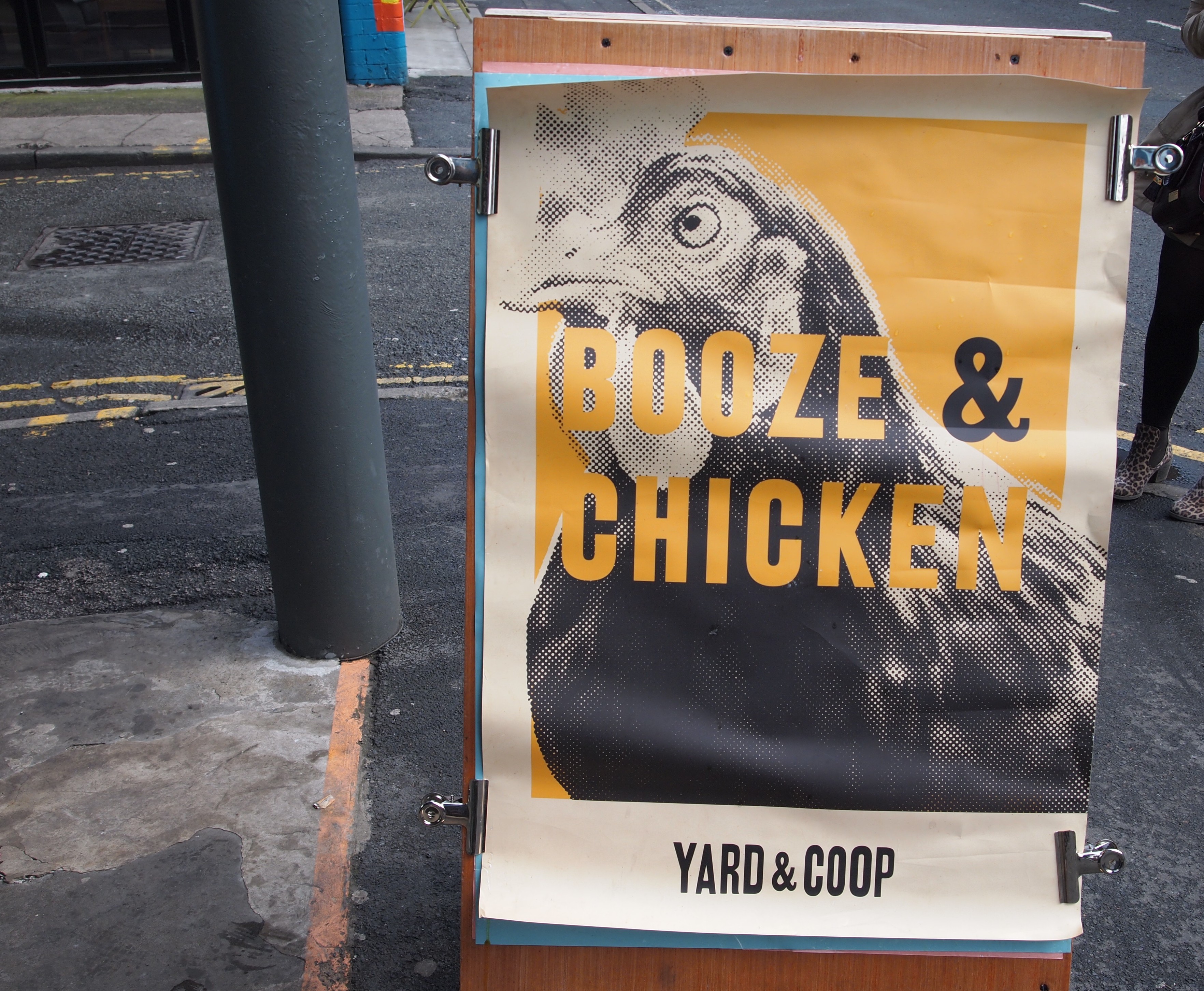 Yard & Coop Manchester | Fingerlickin Chicken